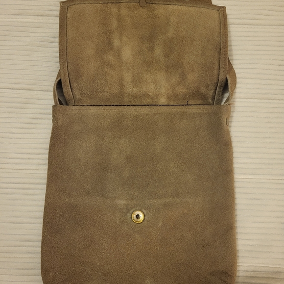 Vintage Takahashi Light tan/ cream/green color Suede Leather Purse - Picture 4 of 13